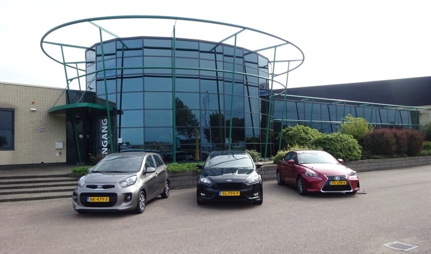 Just Buy Your Car zit op een zeer centrale locatie.