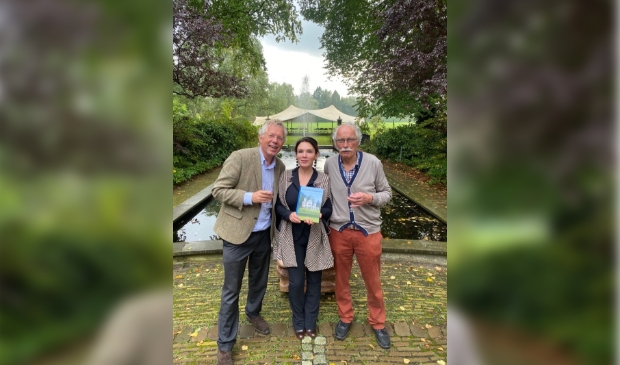 Diederik Six, Tania Ravelli en Teun Bleijenberg op buitenplaats Doornveld