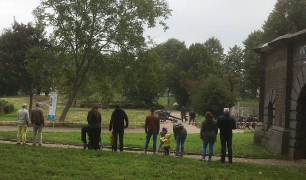 kanon schieten op fort Honswijk