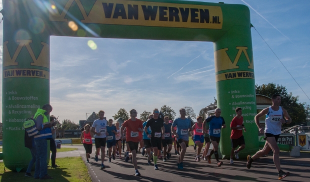 <p>Start van de zevende 'Run for the Message'.</p>