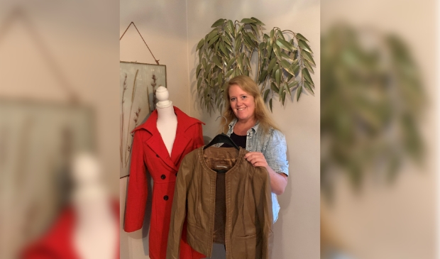 Jennifer Elskamp met te ruilen kleding