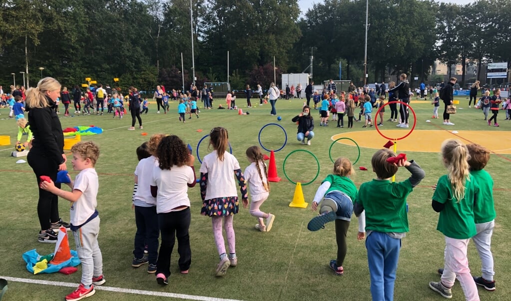 Gooien, vangen, schieten op de korf; alles kwam voorbij tijdens de Giga Kangoeroedag