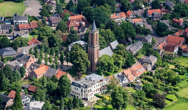 <p>De Andrieskerk, monument in hart van het dorp.</p>