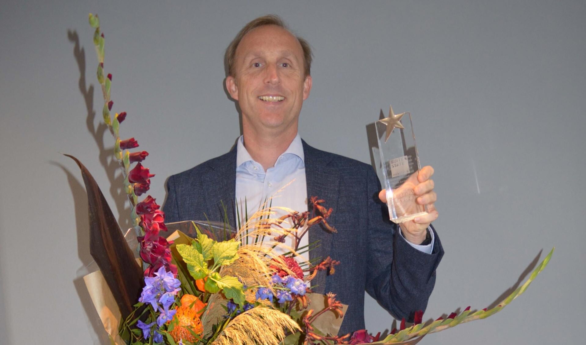 Op de jaarlijkse Buitenstate bijeenkomst kreeg Maurijn van den Berg de Award uitgereikt.