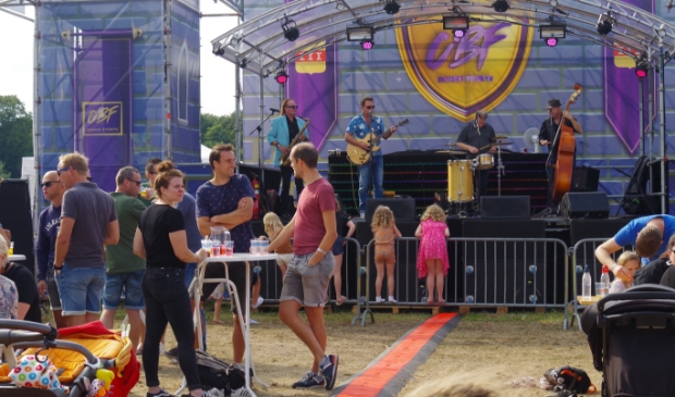 <p>Dance event</p>