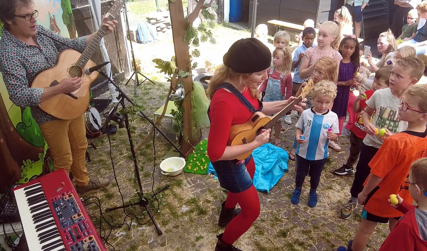 Peter en de Wolf in Natuurcentrum