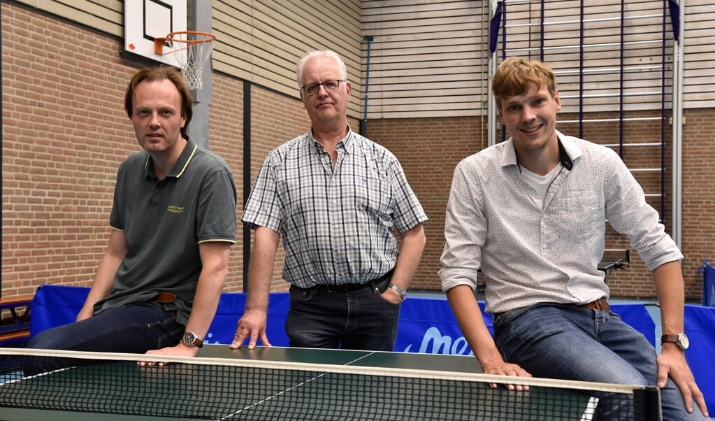 René de Gier (links) van SHOT, René van Hal van de Sport Federatie Soest en Jeroen van Kappel van De Eemvogels.