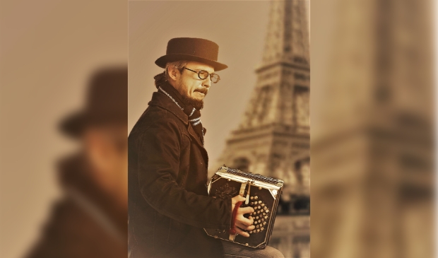 Tony Pezzanov op Accordeon