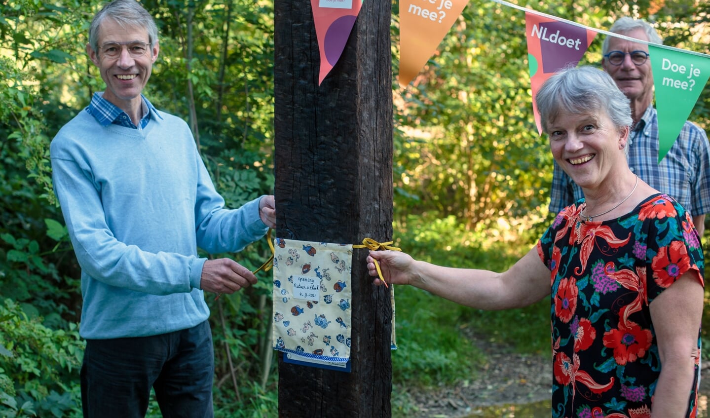 Opening van de Natuur-o-Theek in het Griftbosje