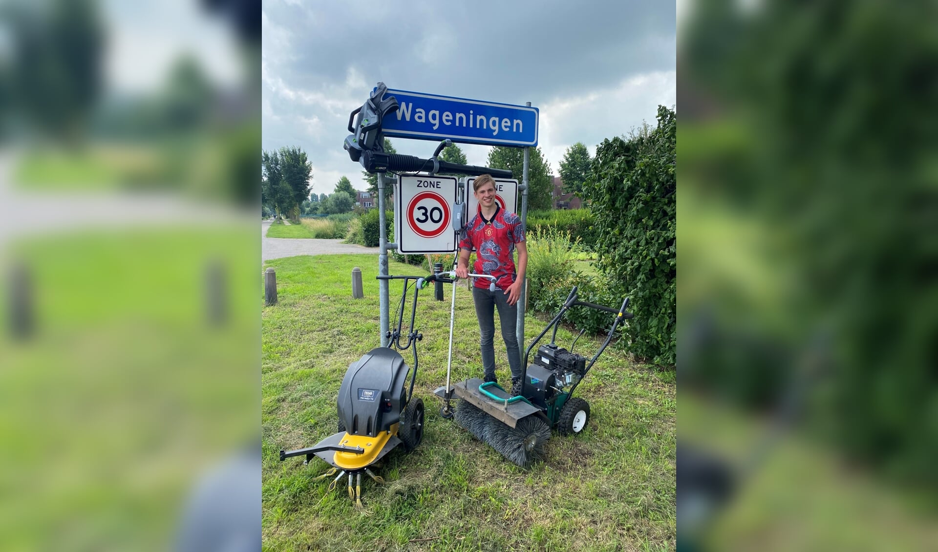 Maarten van den Burg uit Wageningen met zijn eigen machines.