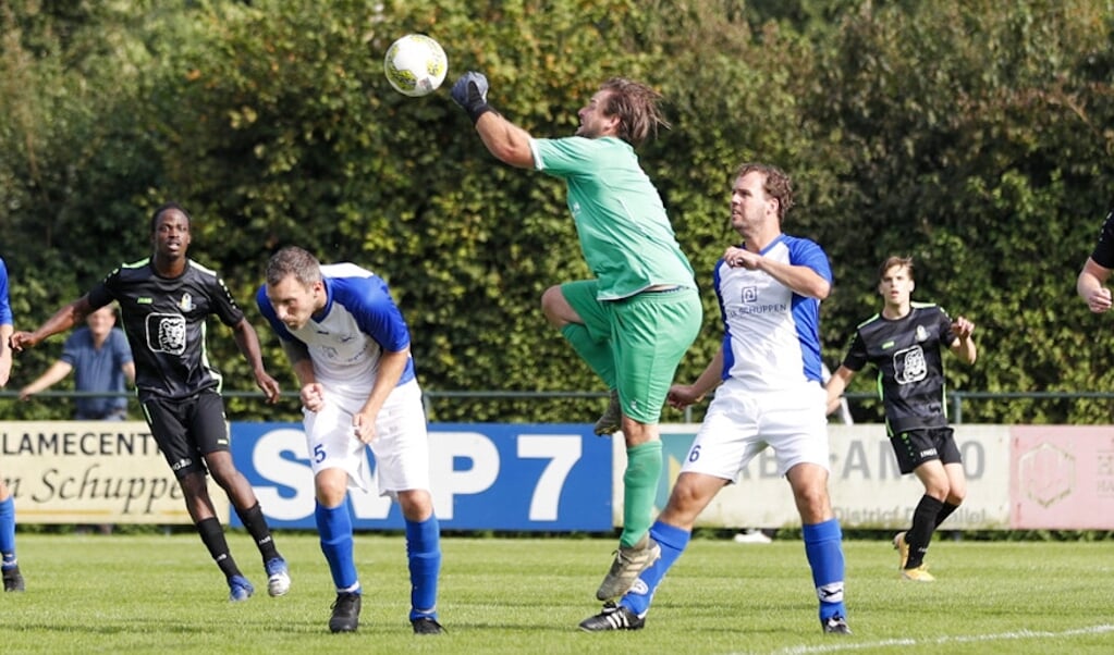 KNVB Wil Alle Competities Amateurvoetbal Volledig Uitspelen ...