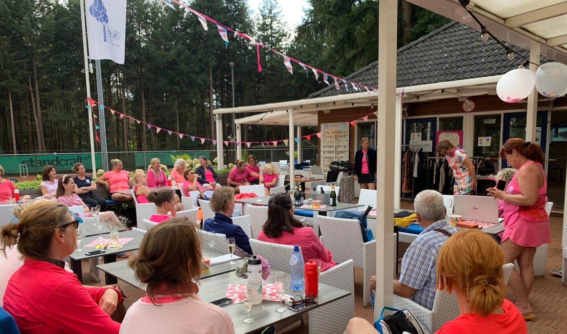 Het thema was Pretty in Pink.