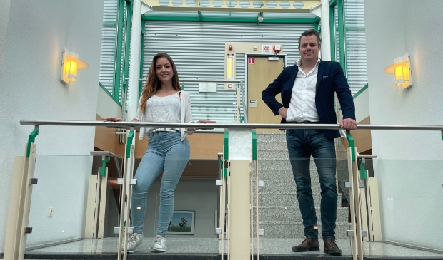 Stagiair Alyshia Verkuijl kwam via Barneveld Tomorrow in contact met Wilfred van den Brand van BDUmedia.