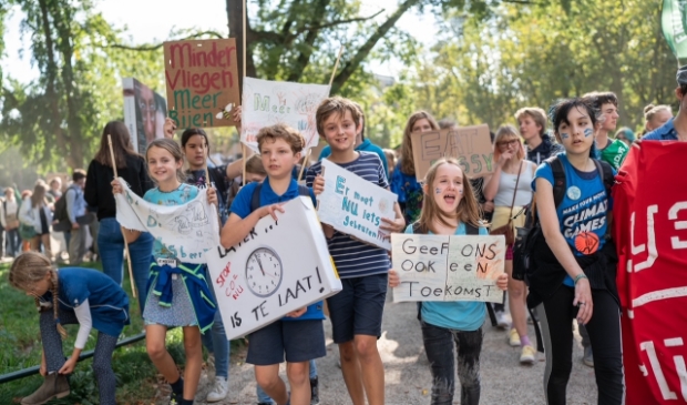 De leerlingen van de Anne Frankschool liepen mee in de schoolstaking