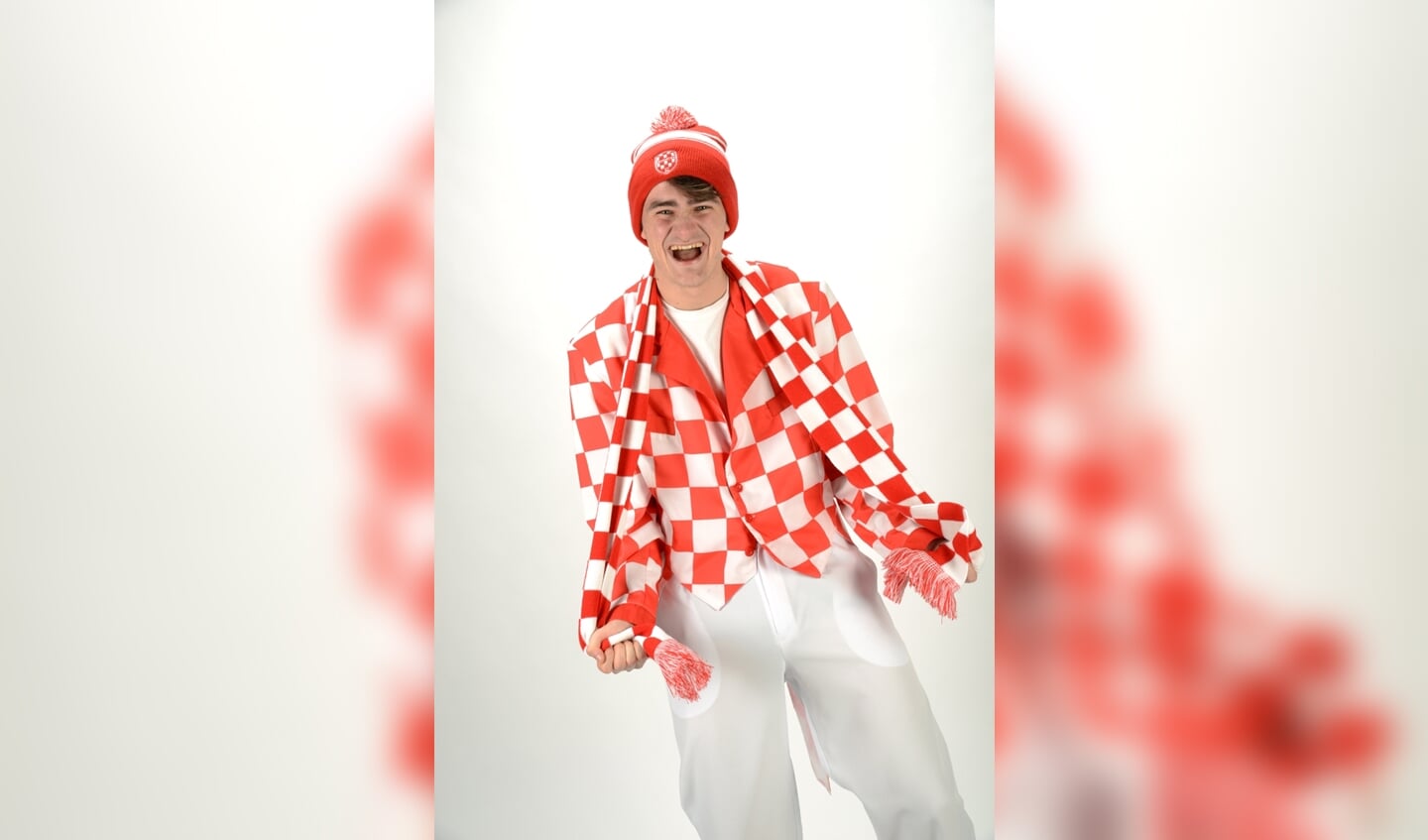 Thijs in een Brabantse outfit