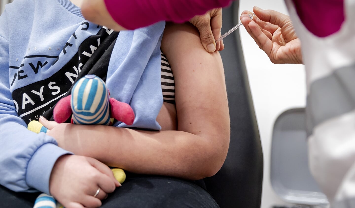 GGD Gelderland-Midden biedt vanaf dinsdag coronavaccinaties voor kinderen van vijf tot twaalf jaar aan. 