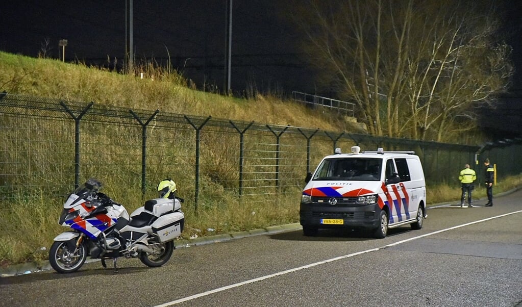De drie verdachten werden op het treinstation van Hoofddorp aangehouden.