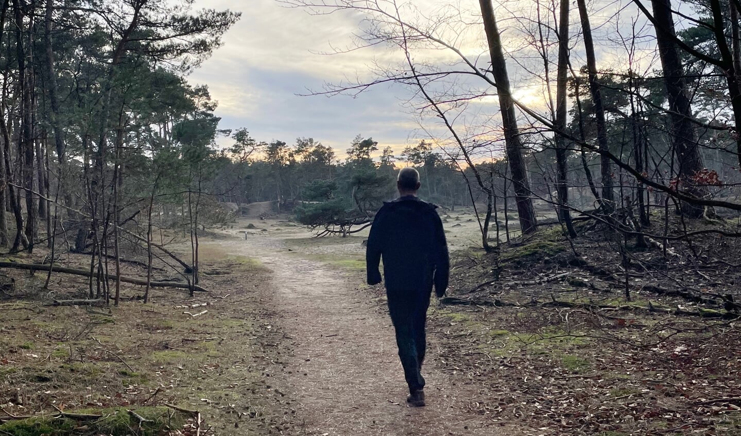 Na een traject 'vriendschappelijk contact' sluiten deelnemers zich soms aan bij een wandelgroep.