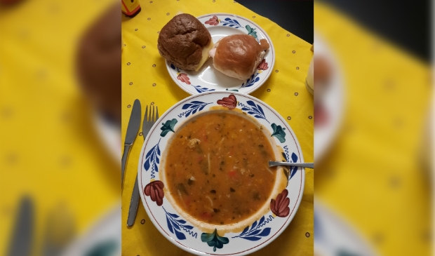Soep met broodjes