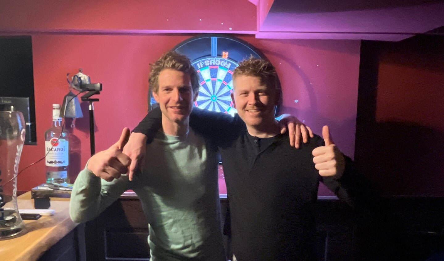 Majestic Five 2, bestaande uit André van de Bunt (links) en Dennis de Haas (rechts), won
afgelopen vrijdag de openingswedstrijd tegen 't Kreugje 1 met 5-1.