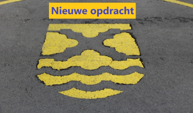 <p>De nieuwe opdracht en de oude opdracht (zie inzet).</p>