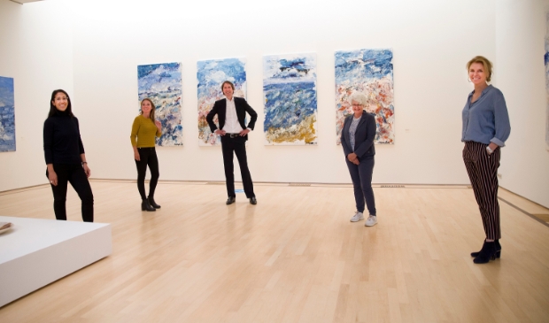 <p>Wethouder Herbert Raat op bezoek bij Museum JAN dat ook meedeed aan de proef met een meerjarige subsidieregeling.</p>
