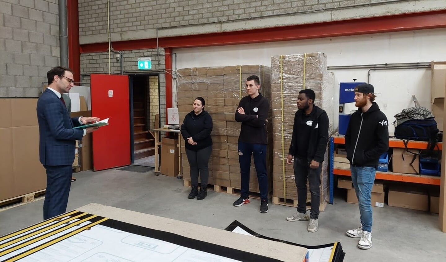 Van links naar rechts: Peter Heijkoop, Suzy van de Kleij, Simon Geerts, Richendry Osenga en Wouter Verbeek.