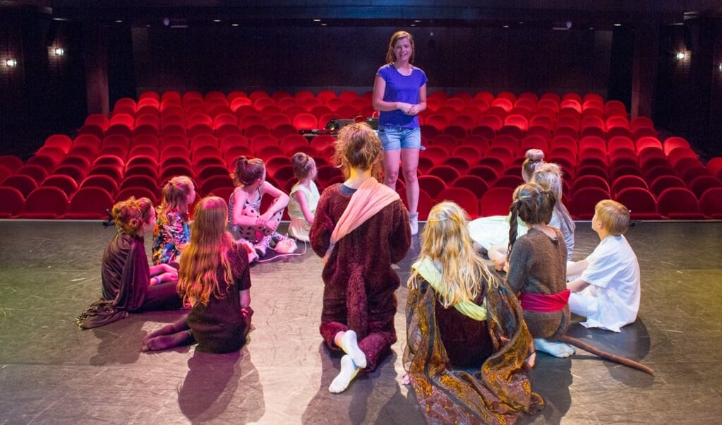 Marmelijn biedt theater- en musicallessen voor kinderen en jongeren van 4 tot en met 18 jaar. 