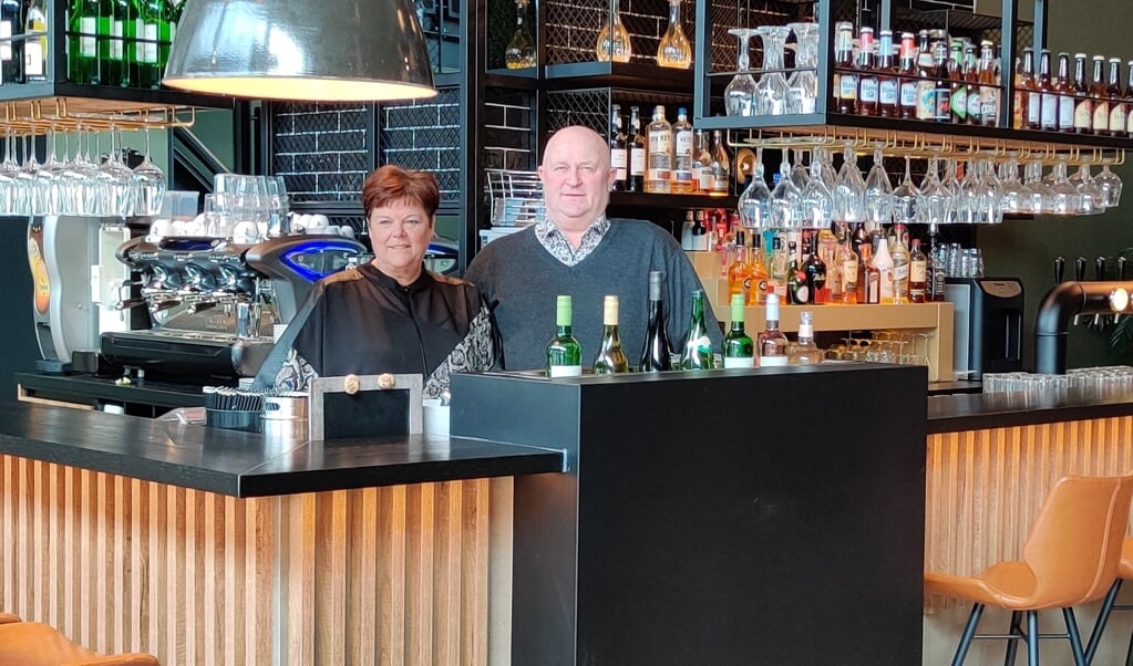 John en Willeke Bruins van De Beren openden vandaag hun restaurant