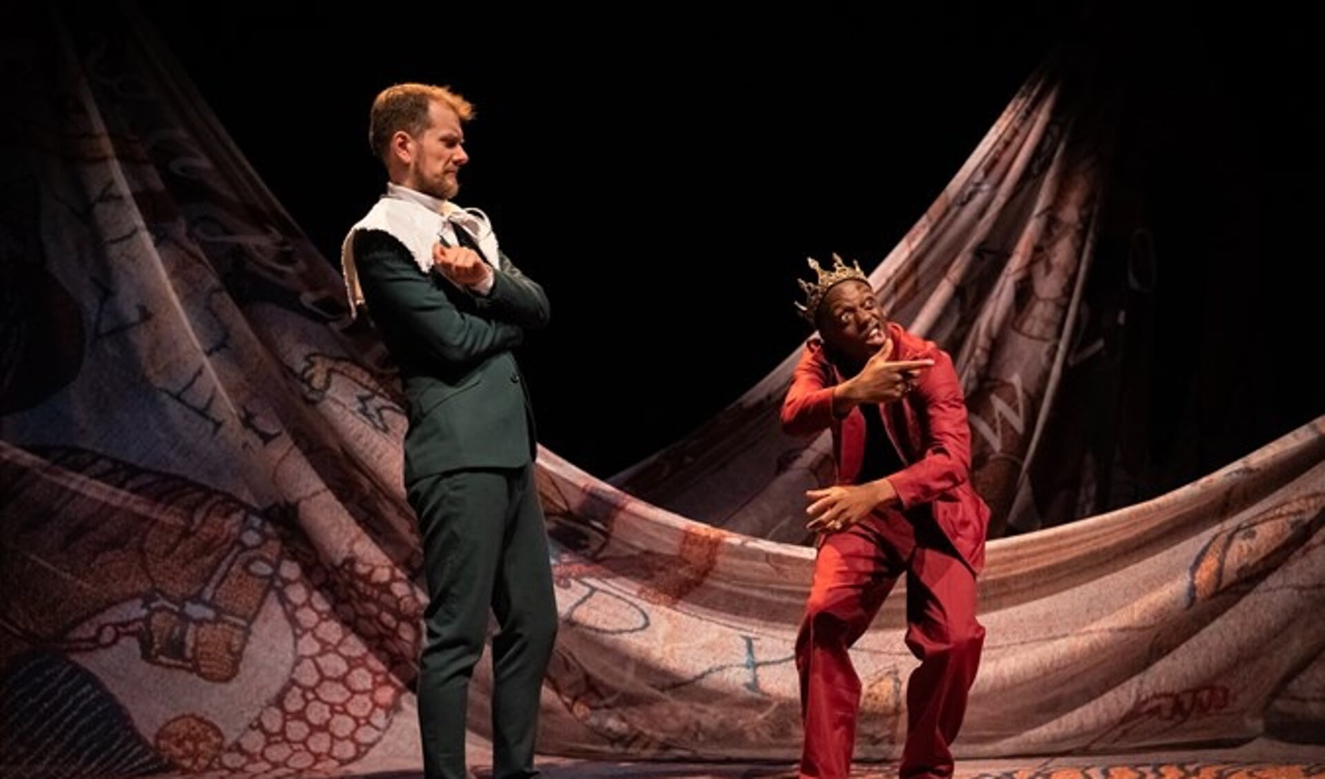 Goedemorgen Theaterproducties heeft het Shakespearestuk Richard III in een humoristisch en eigentijds jasje gestoken  