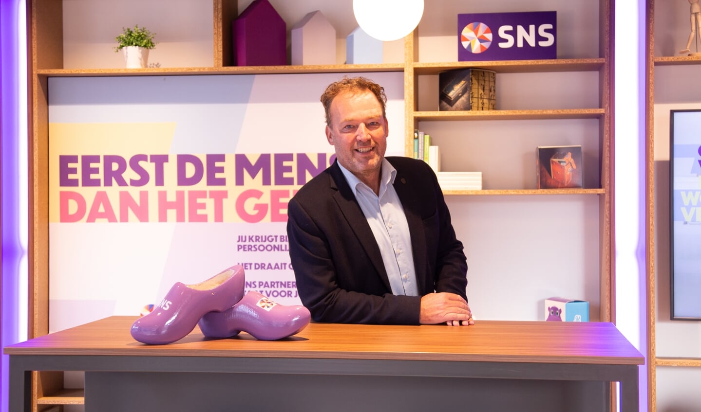 Dick van den Boogert: ,,Kleine ondernemers bestaan niet. Bij SNS helpen we alle ondernemers graag.''