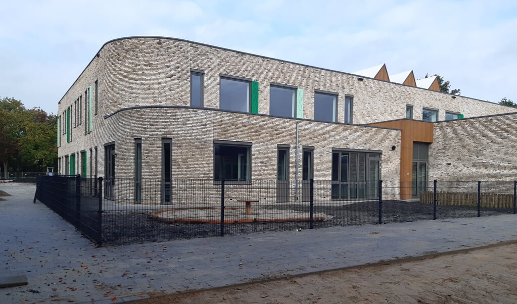 De nieuwbouw van IKC Groenhouten. De school wordt de komende weken in gebruik genomen. 