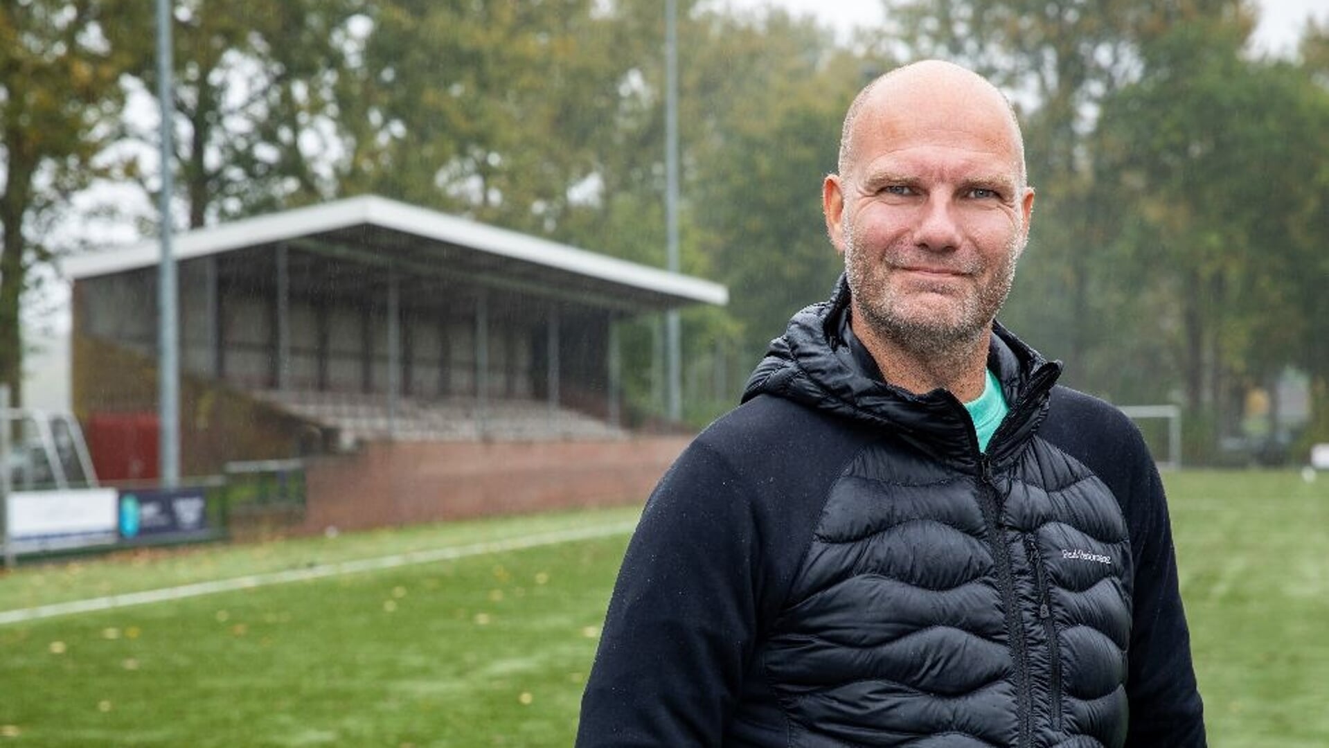 Raymond Lamphen stopt als voorzitter van vv Saestum.