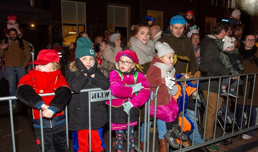 Aankomst Sinterklaas in Vathorst in de Markenhaven