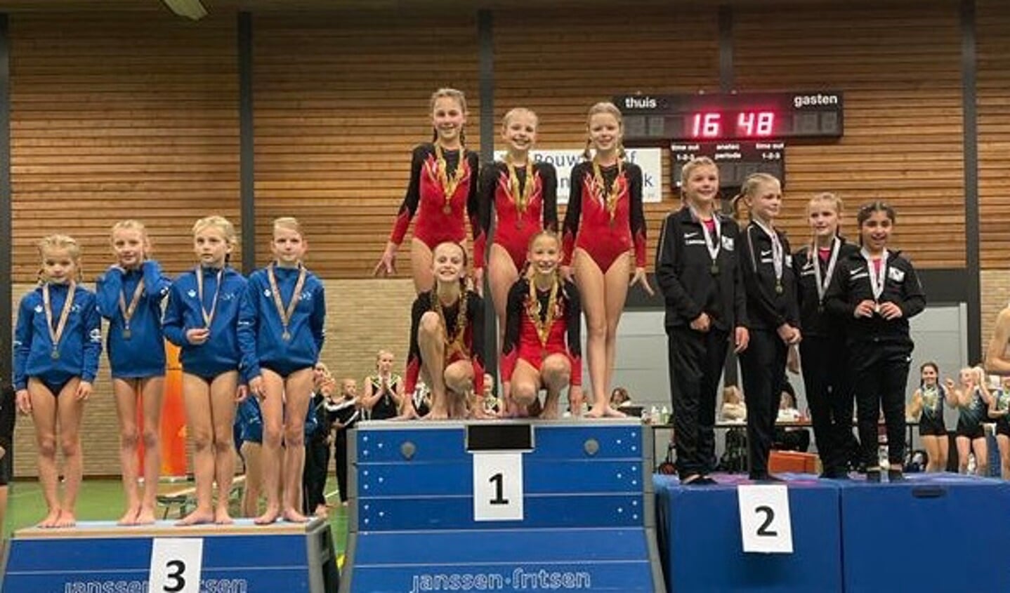 Turnteams van SPARTA Ermelo doen goede zaken in Wezep; tweemaal eerste en eenmaal tweede plaats.