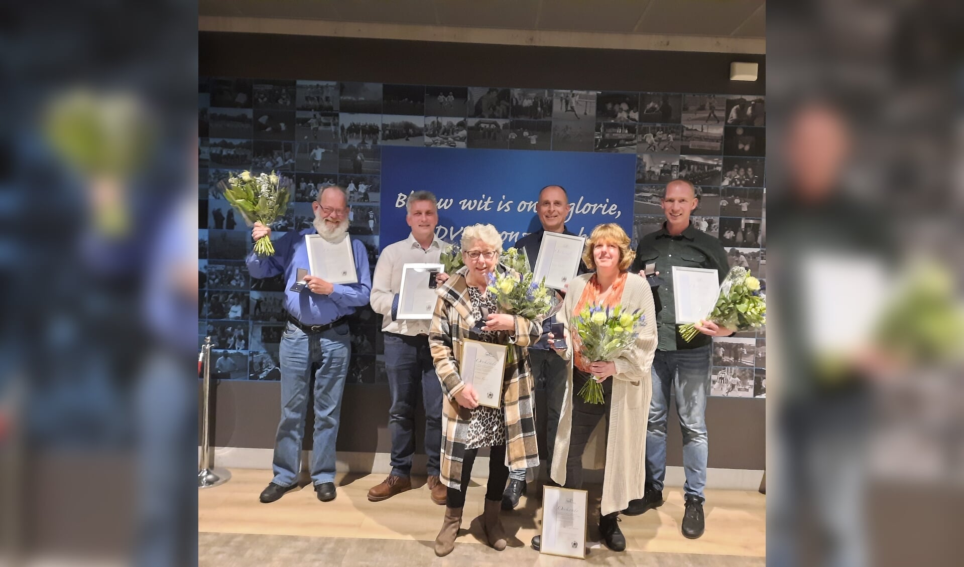 V.l.n.r. Freek Balke (zilver), Gert van Rootselaar (zilver), Yvonne Kievith (goud), Gerjo Mulder (zilver), Erica van Engelenhoven (goud) en Pieter Jansen (zilver). Op de foto ontbreken Jan Ophoff (zilver) en Jasper Kamphorst (zilver).