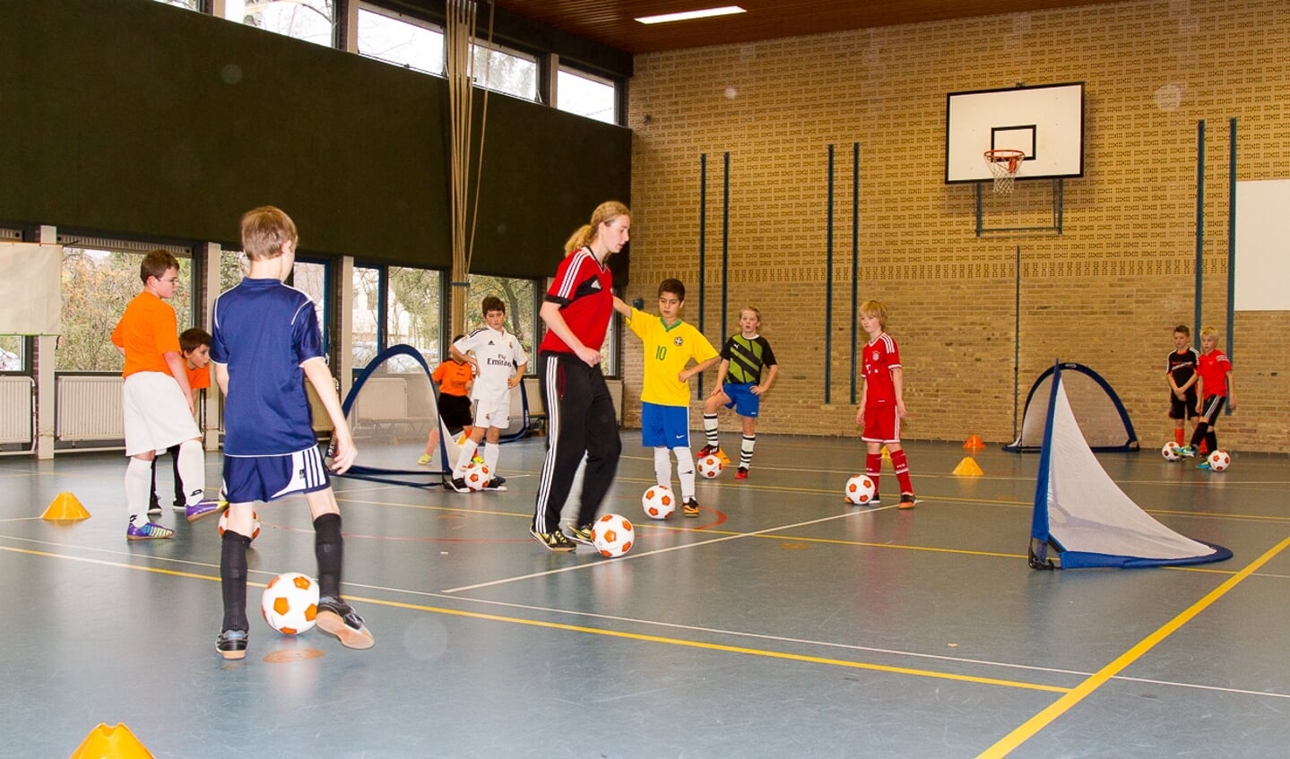 Zaalvoetballen bij De Voetbalschool