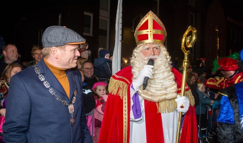 Aankomst Sinterklaas in Vathorst in de Markenhaven