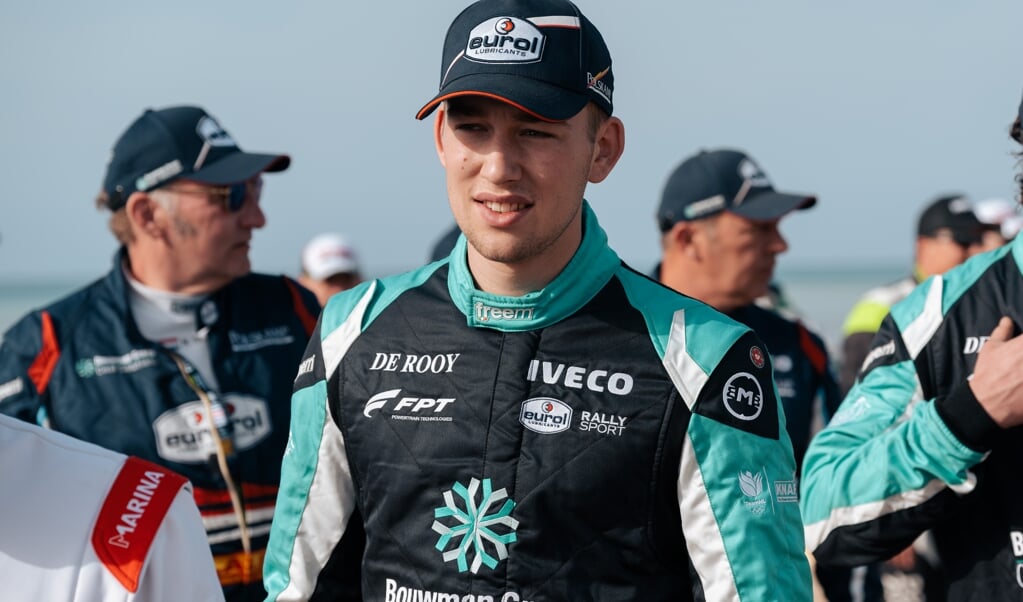 Mitchel van den Brink begon ijzersterk aan de Dakar Rally 2023.