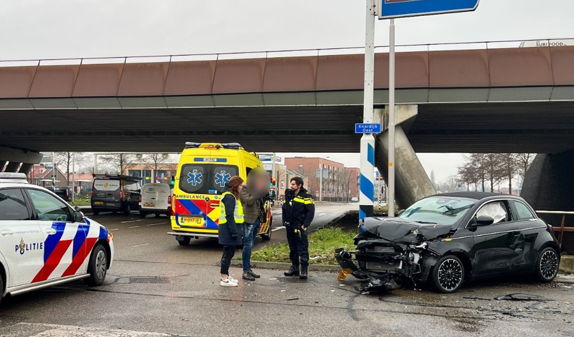 Vrijdag heeft er rond 13.00 uur een ongeval plaatsgevonden tussen twee voertuigen op de kruising Lorentzstraat met de N302 in Harderwijk.