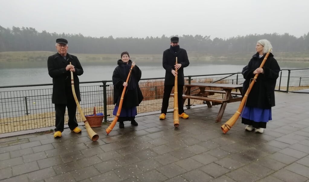  Midwinterhoornblazers bij de Zandenplas in 2021. Foto: Woutje Mulder 