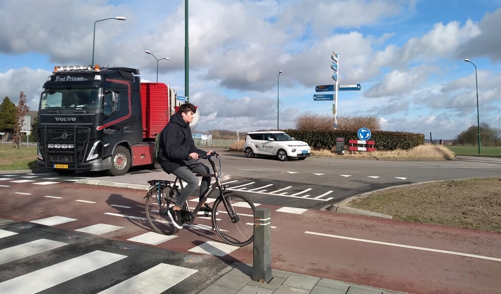 Bikescout op rotonde De Geer