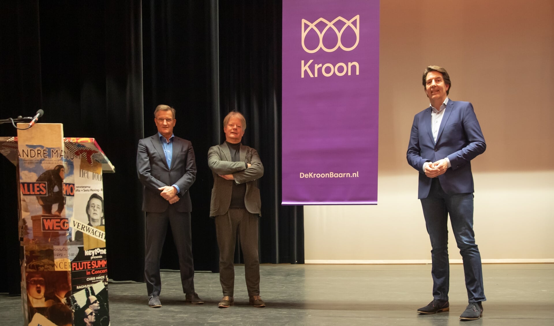Theaterdirecteur Tom van der Poel, Bibliotheek Eemlanddirecteur Erno de Groot en wethouder Hugo Prakke (vlnr) maakten zaterdag de naam bekend.