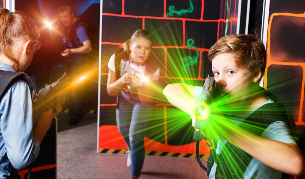 Kinderen spelen lasergame