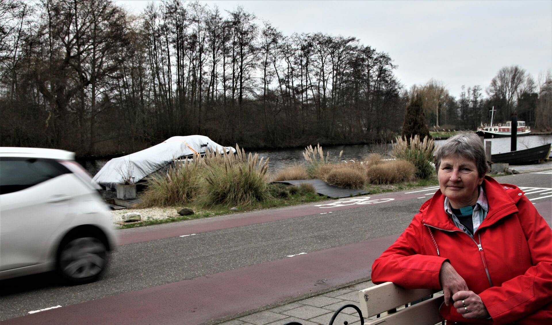 Trudy Hoogenboom-Oudshoorn: "Wonen op dit gedeelte van de dijk heeft twee kanten."