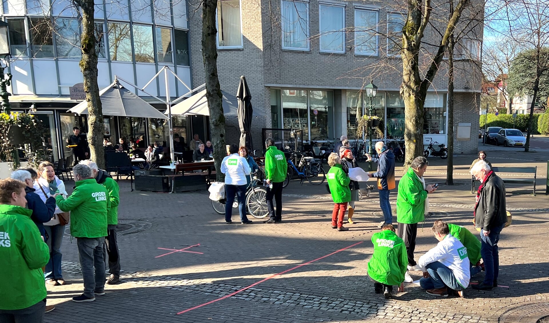 D66 en GroenLinks waren zaterdag actief op de Brink.