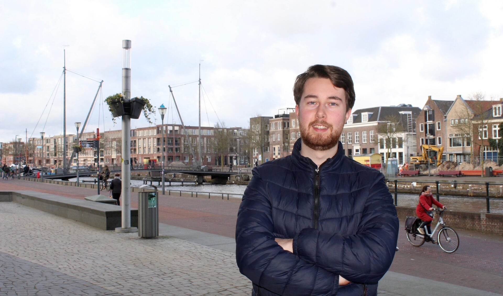 David de Vries bracht onlangs weer een boek uit over  Amersfoort. ,,Ik heb veel nieuw materiaal opgespeurd.’’ 