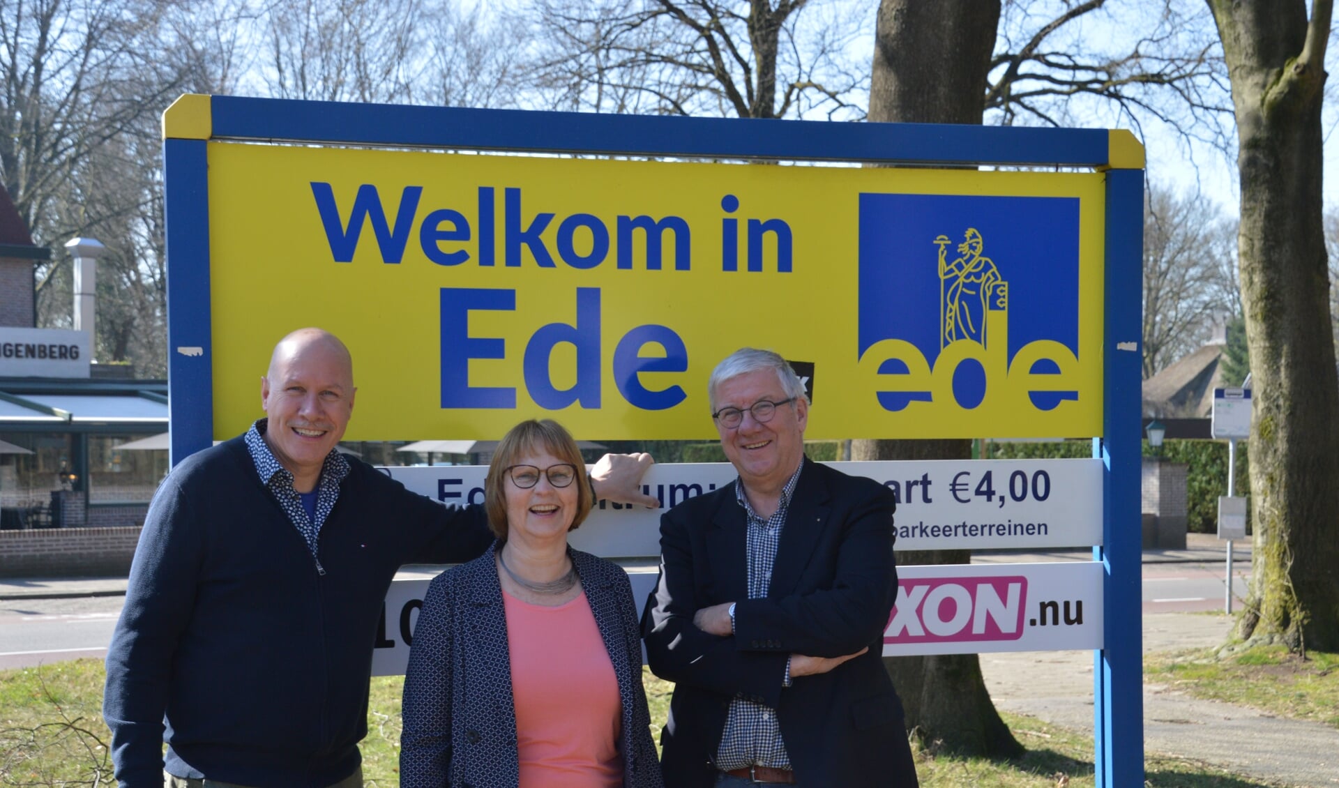 Van links naar rechts Jean-Paul Kurris (vicevoorzitter), Jacqueline Wijnveen (secretaris) en Hans Groothengel (voorzitter).