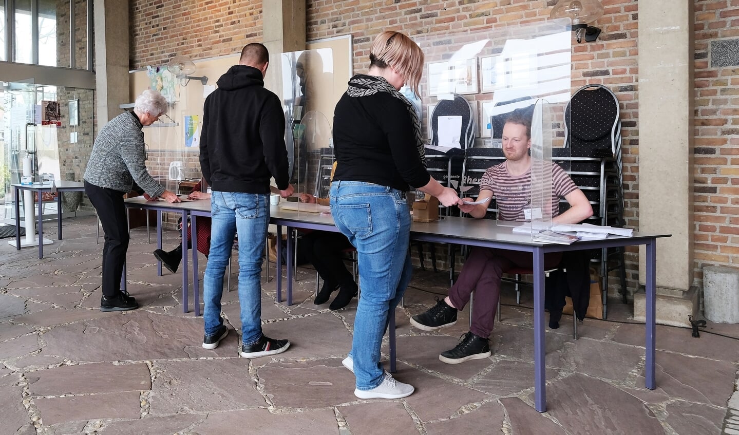 Op verschillende locaties in Rhenen werd vandaag gestemd voor de gemeenteraadsverkiezingen.