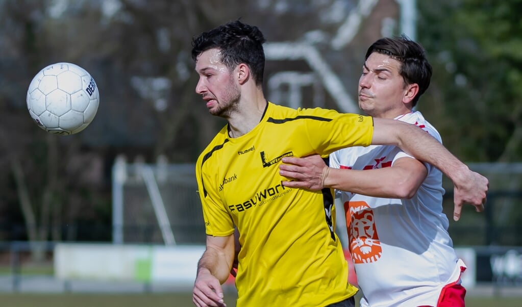 Thom Rijnders als speler van Lunteren.